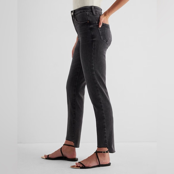 Express High Waisted Black Denim Jeans - Picture 4 of 7